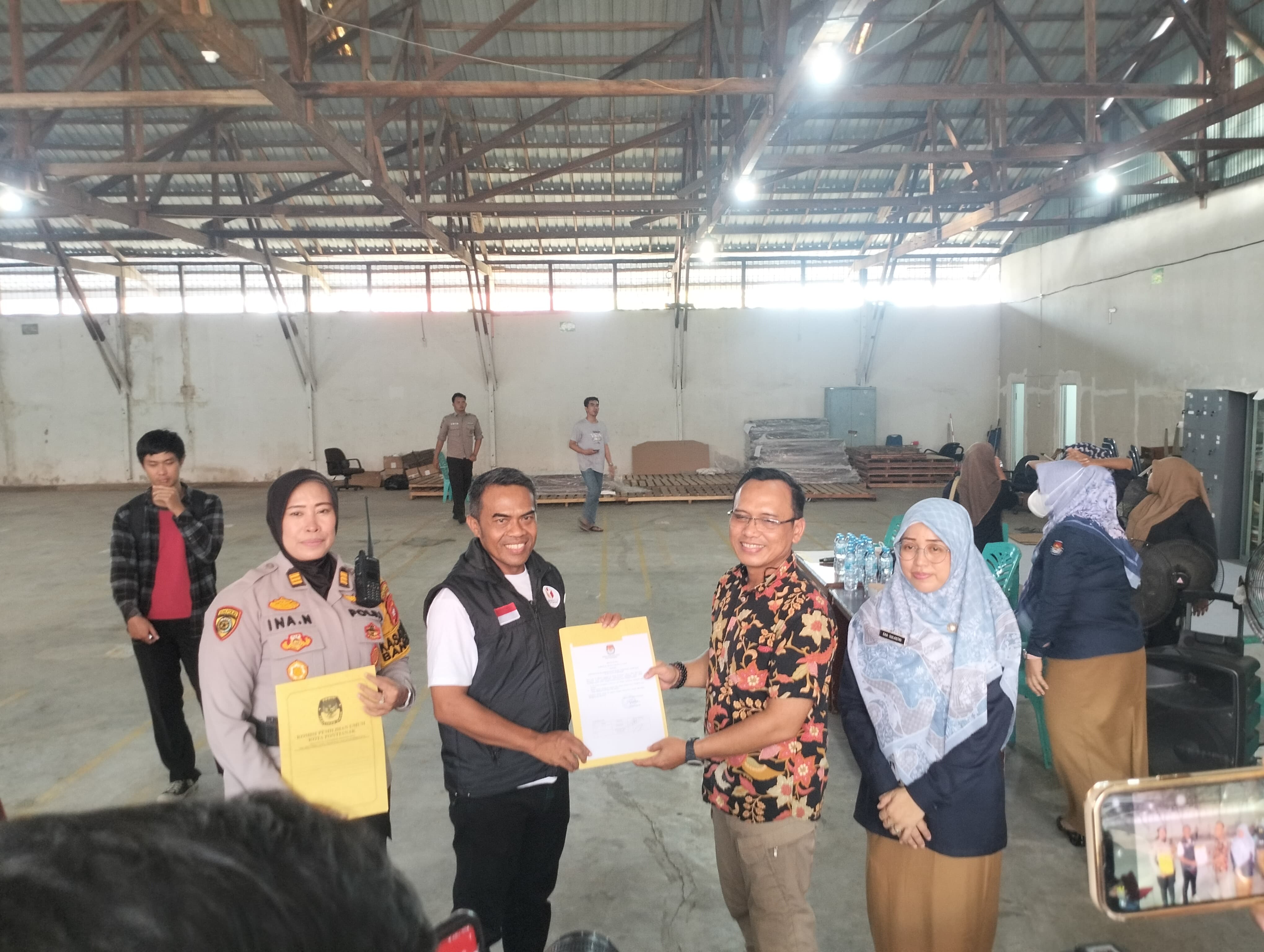 KPU Kota Pontianak Gelar Pemusnahan Surat Suara Sisa dan Informasi Pemungutan Suara Pilkada