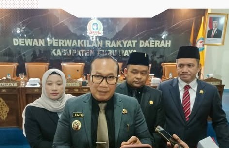 Pengangguran Naik Tipis, Pembangunan Jalan Poros Ekonomi di Kubu Raya Jadi Solusi