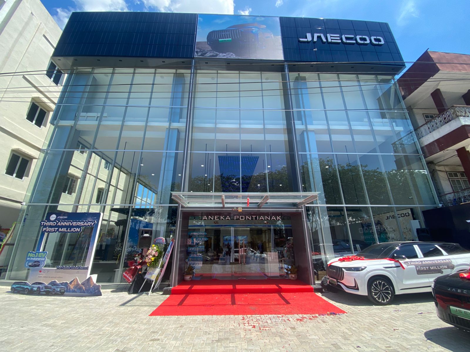 JAECOO Bidik Pasar Otomotif Kalbar, Siapkan Mobil Listrik dan Hybrid Mulai Rp300 Jutaan