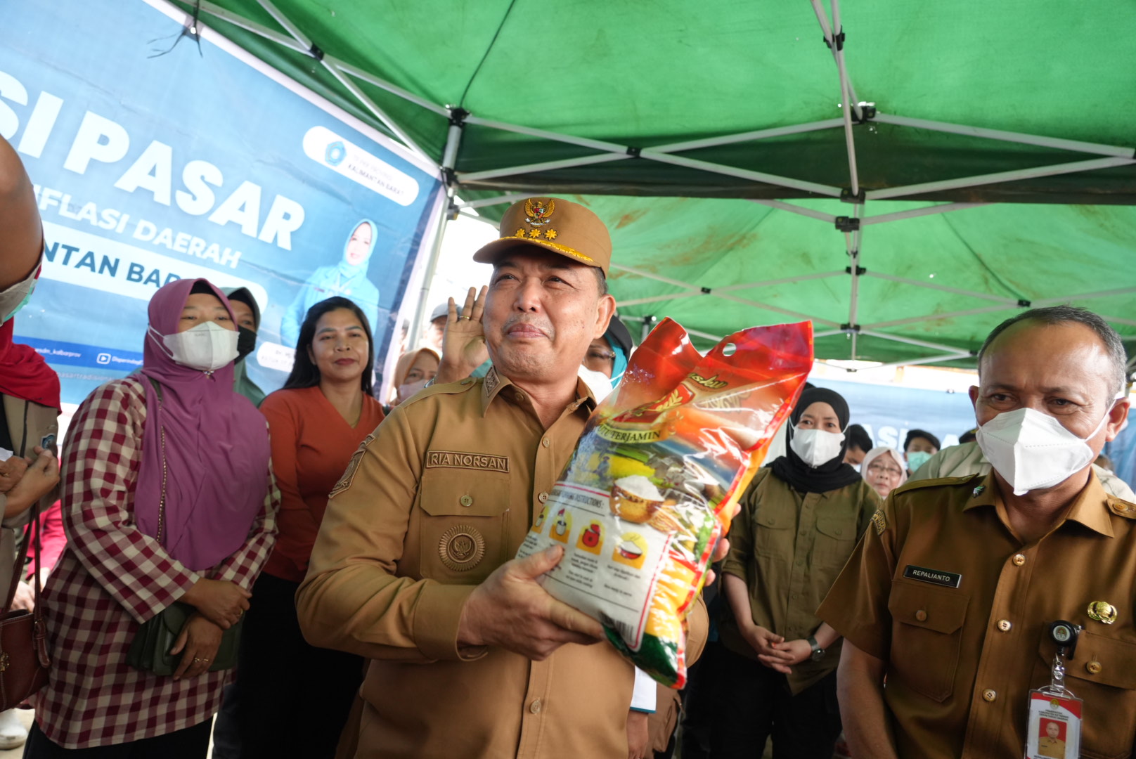 Karhutla Masih Melanda Kalbar, Pemprov Siapkan Bufferstock dan Pasar Murah untuk Jaga Kebutuhan Dasar Warga