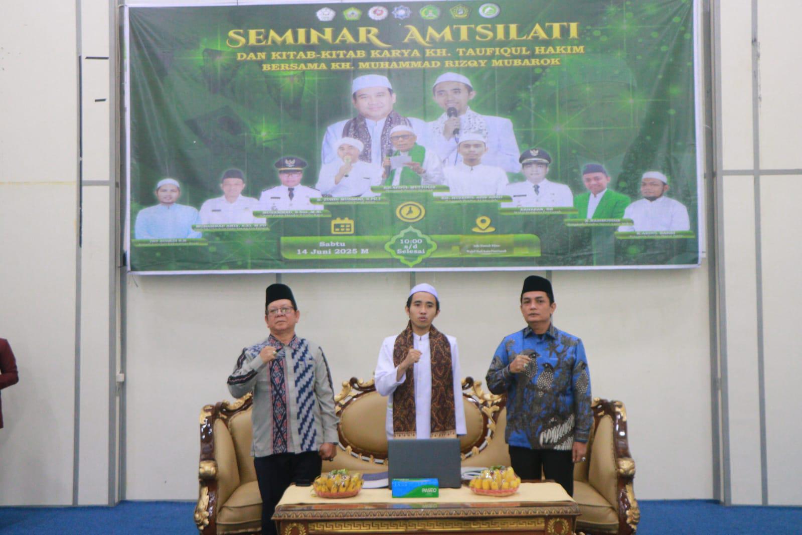 Wakil Walikota Pontianak Ajak Warga Jaga Toleransi Antar Agama dan Suku dalam Kegiatan Seminar Amtsilati