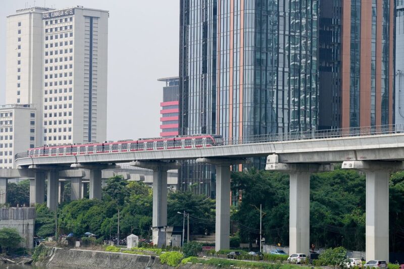 LRT Jabodebek Layani 199.303 Pengguna Pacsa Libur Panjang Waisak