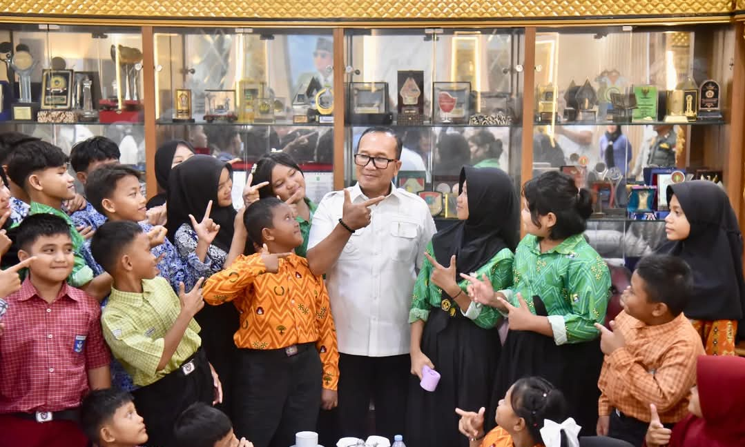 Bupati Kubu Raya Apresiasi 92 Pelajar Peserta Festival Tunas Bahasa Ibu Tingkat Provinsi Kalbar