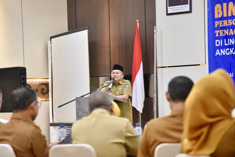 Sekda Yusran Minta Nakes dan Tenaga Kependidikan Kubu Raya Tingkatkan Kompetensi