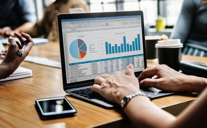 Inilah Alasan Pebisnis Modern Beralih ke Akuntansi Berbasis Cloud