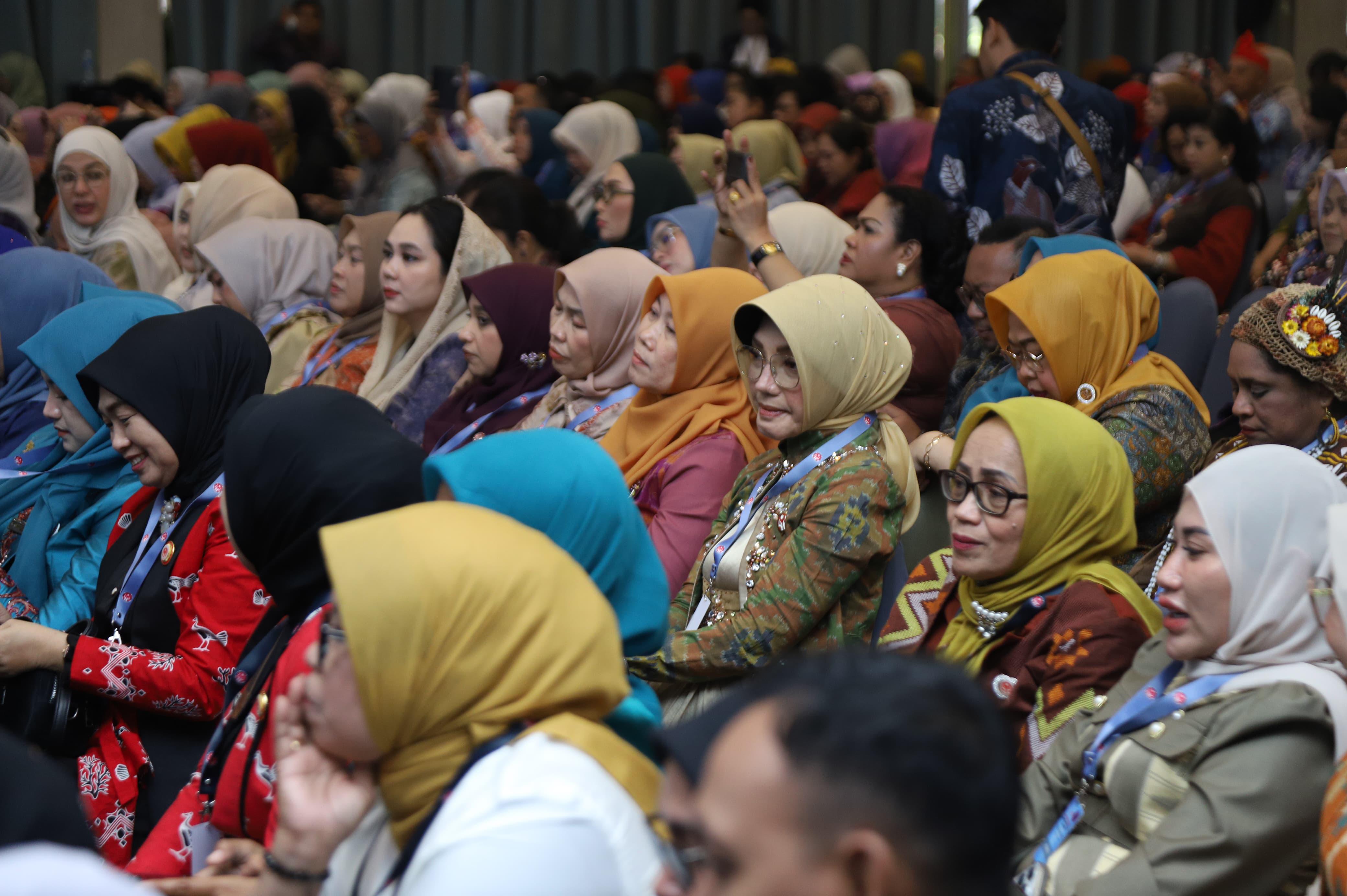 Dekranasda Pontianak Dorong Perajin Kriya Siap Tembus Pasar Global