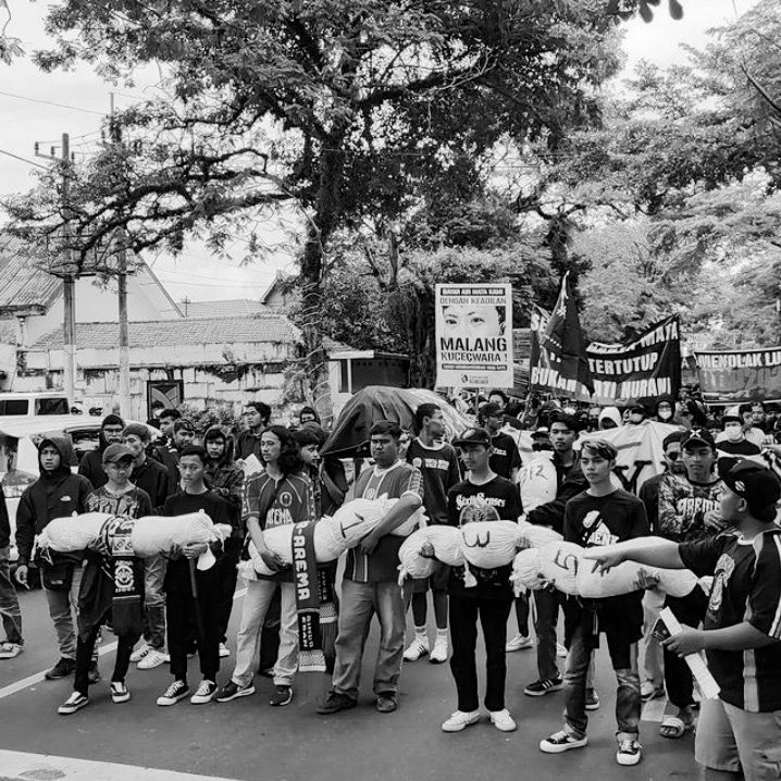 Peringatan Dua Tahun Tragedi Kanjuruhan, Sepak Bola Indonesia Harus Berubah!