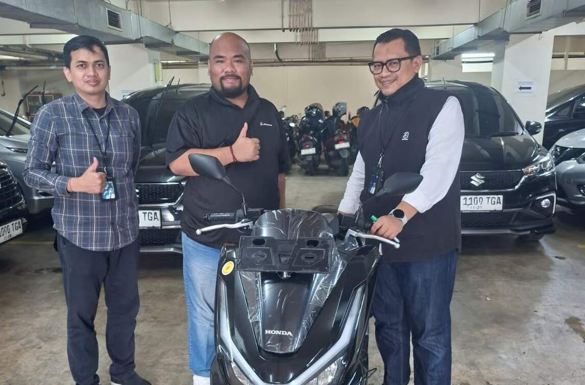 Apresiasi Loyalitas Korporasi, BRI Serahkan Hadiah Eksklusif kepada Nasabah Qlola PT. Ardhya Bumi Persada