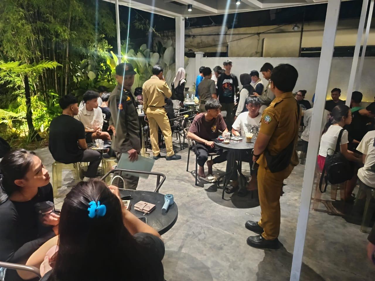 Tim Gabungan Tertibkan 66 Anak di Pontianak Kota Saat Jam Malam Diberlakukan