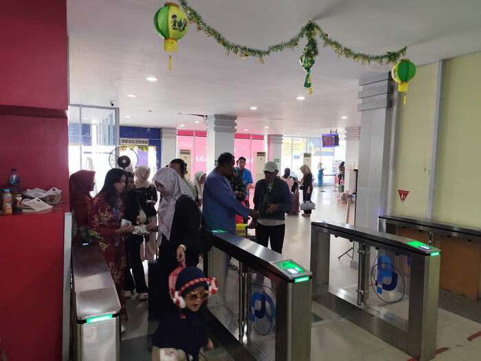 Arus Mudik dan Balik Lebaran 1447 H di Pelabuhan Sri Bintan Pura Lancar