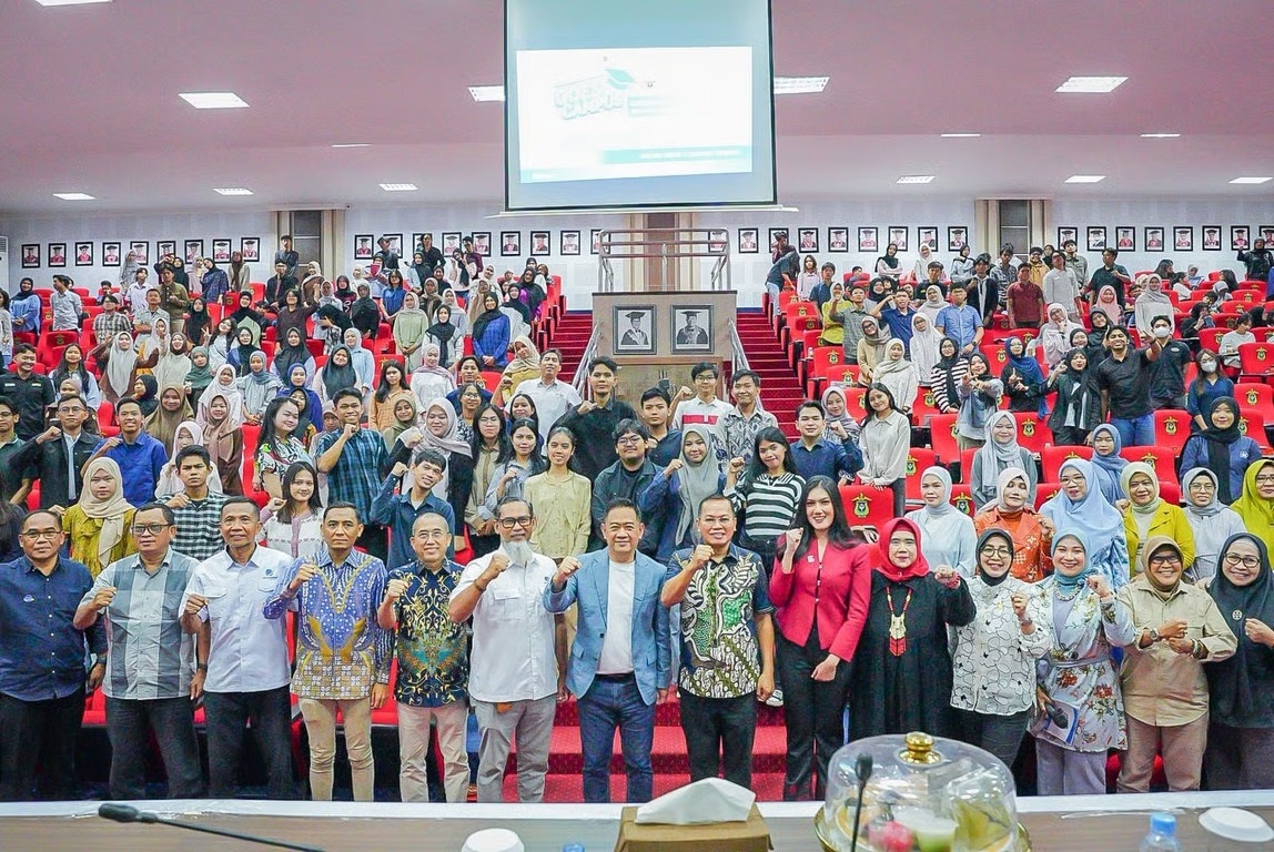Krakatau Steel Goes to Campus Bahas Integrasi Kawasan Industri