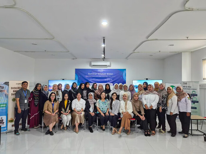 DoctorTool, Arummi, dan BNI Agen46 Dukung Bidan Mandiri di Karawang lewat Seminar Digitalisasi
