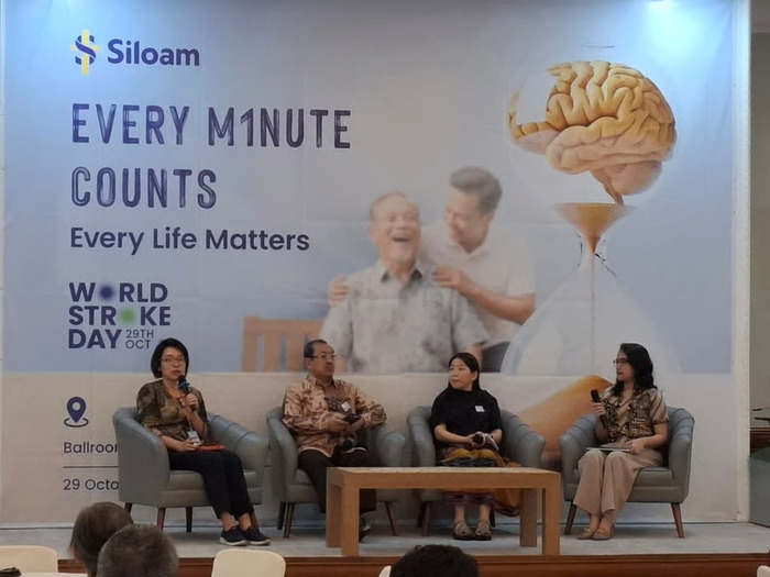 Siloam Hospitals Lippo Village Ajak Masyarakat Waspadai Stroke: Every Minute Counts, Every Life Matters