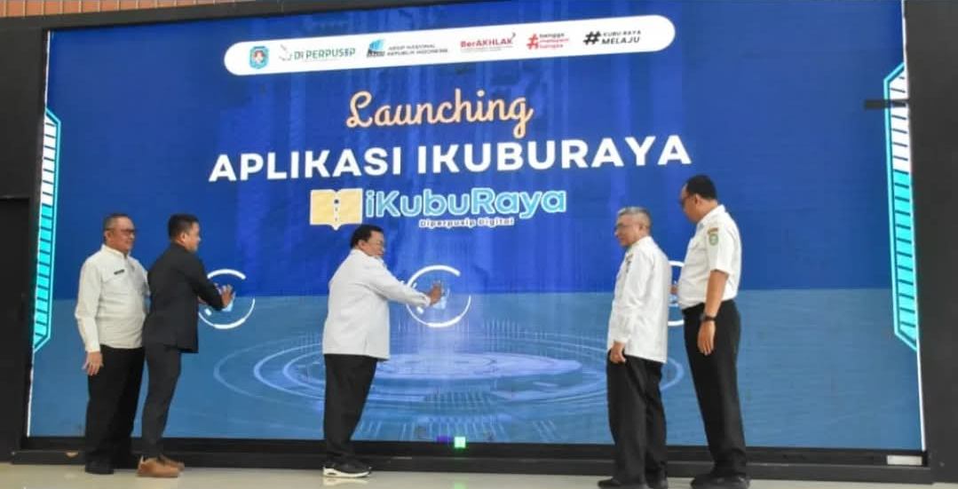 Peluncuran Aplikasi i-KubuRaya, Warga Desa Bisa Baca Buku Lewat Gawai