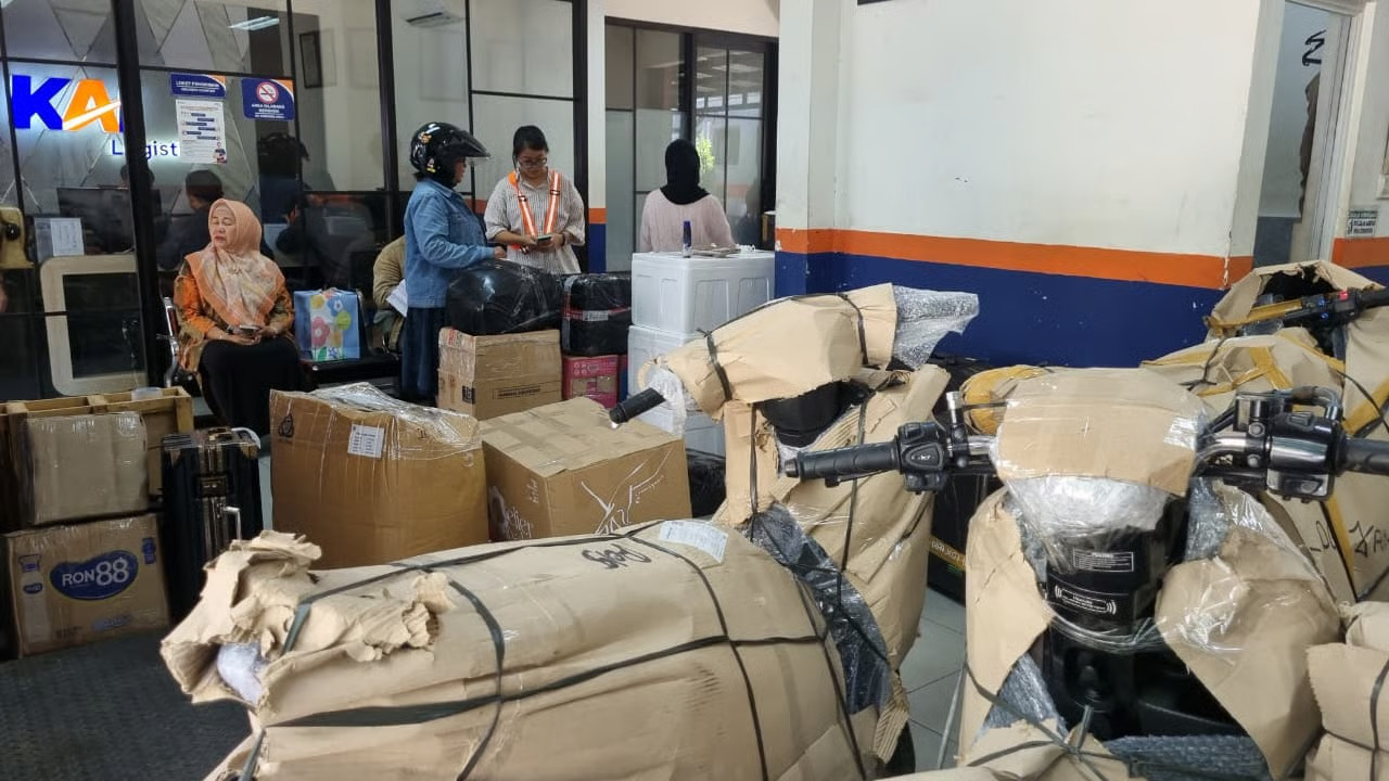 KAI Logistik Catat 5.740 Ton Angkutan Selama Ramadan–Idul Fitri, Siap Optimalkan Layanan Arus Balik