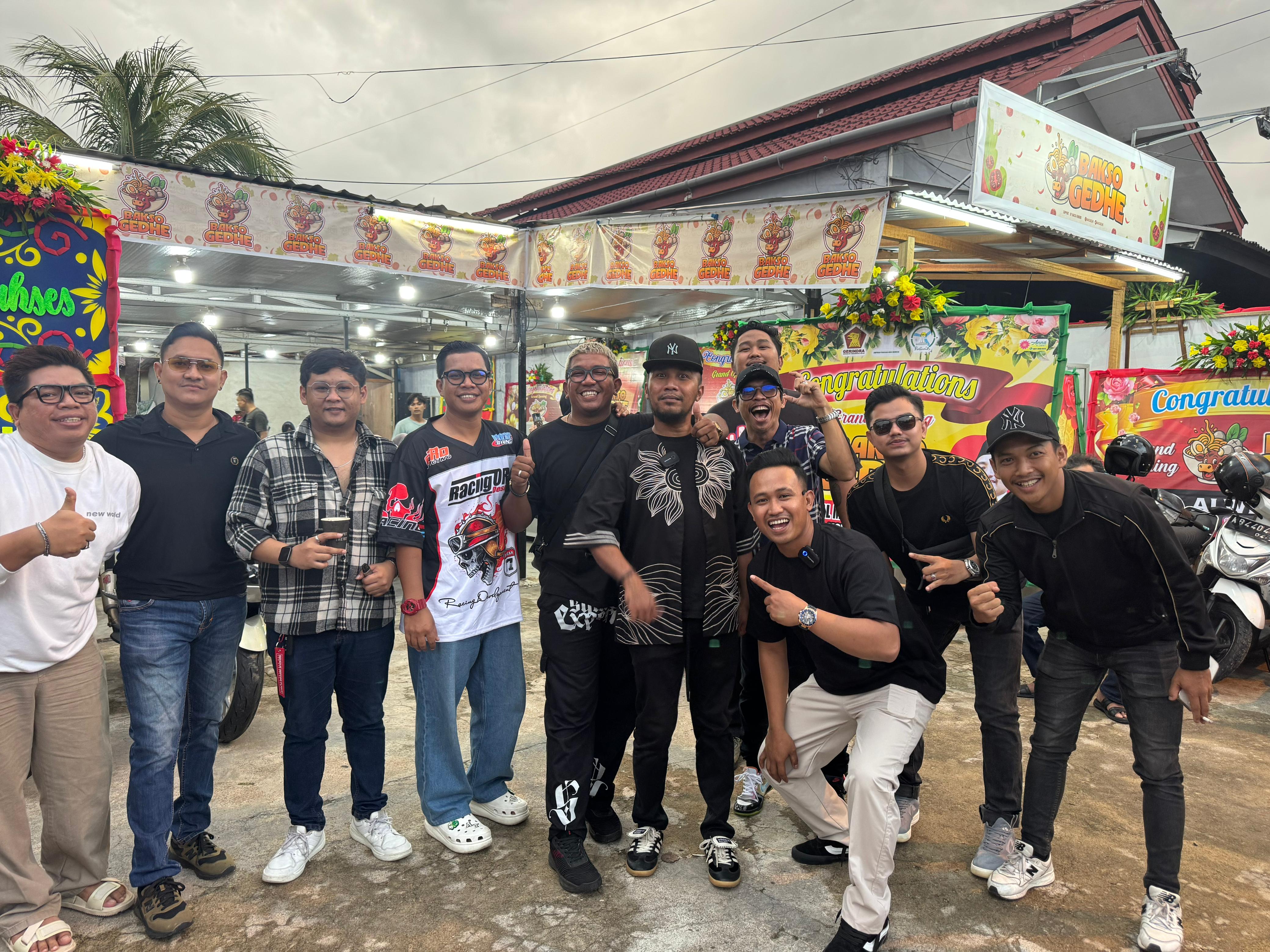 Bakso Gedhe Resmi Dibuka di Pontianak Barat, Usung Cita Rasa Legendaris Bakso Hendro