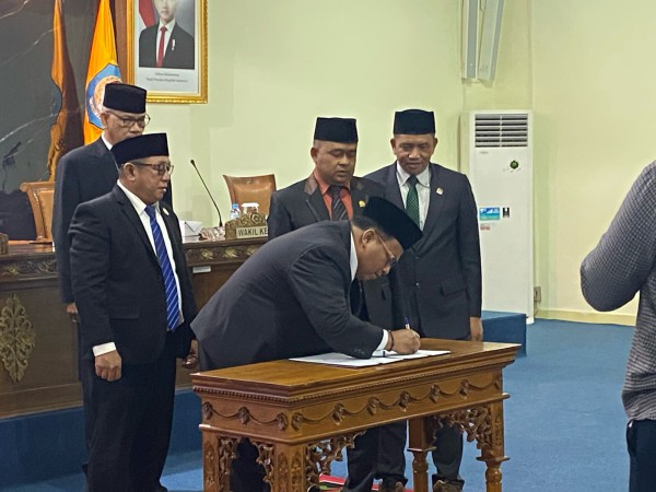 Raperda Pertanggungjawaban APBD 2024 Disetujui, DPRD Kubu Raya Soroti Temuan BPK yang Berulang