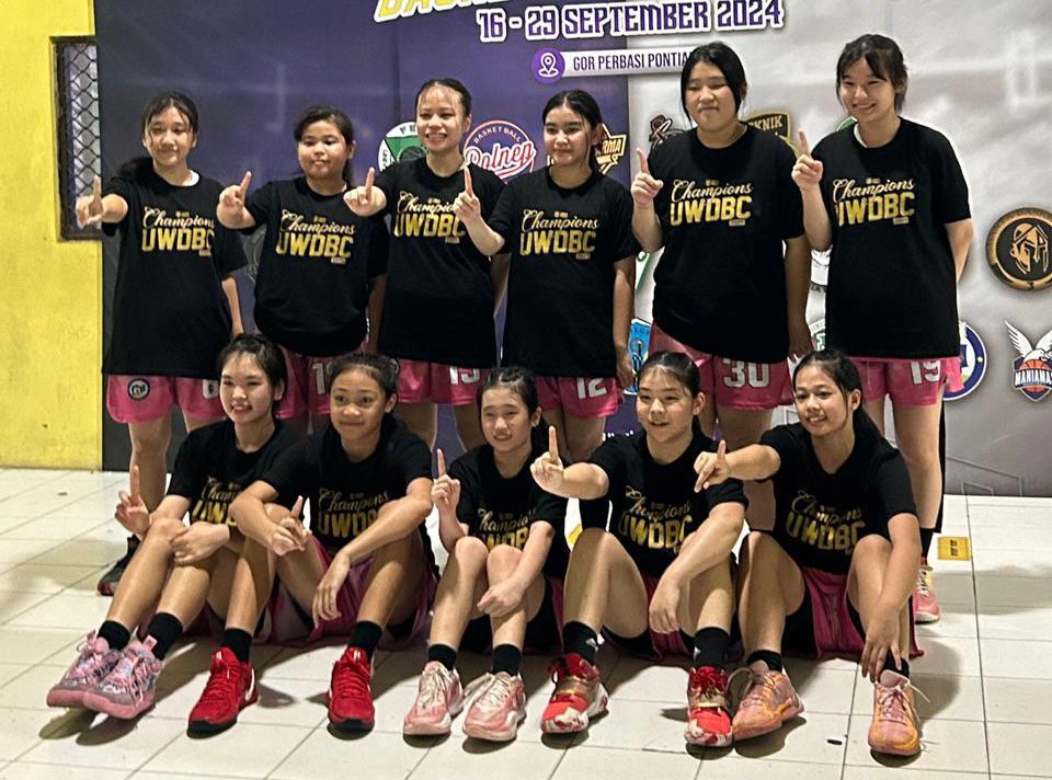 Tim Basket Putri SMP Pelita Cemerlang Juara 1 Widya Dharma Basketball Cup