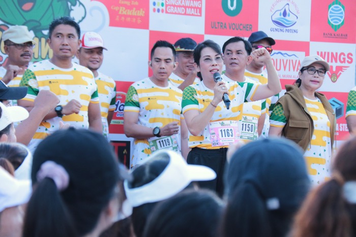 Ribuan Warga Meriahkan Singkawang Bakcang Festival 2025, Perpaduan Budaya dan Sportivitas