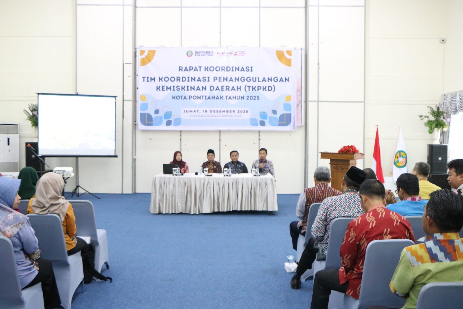 Pemkot Pontianak Perkuat Strategi Pengentasan Kemiskinan Lewat Rakor TKPKD