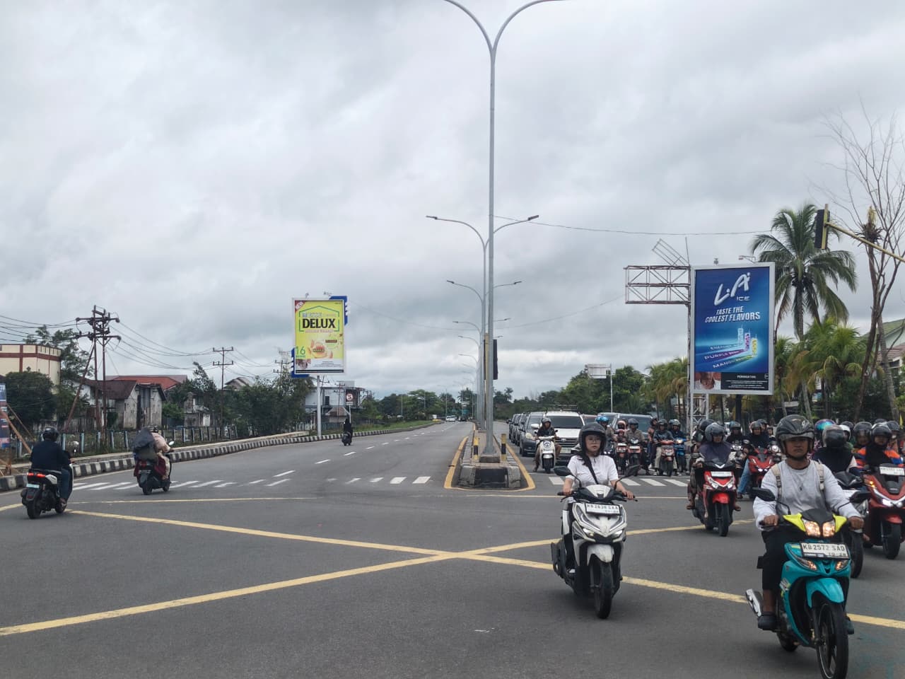 Atasi Kemacetan dan Genangan, Pemkot Lebarkan Jalan Serta Perkuat Drainase Pontianak Timur