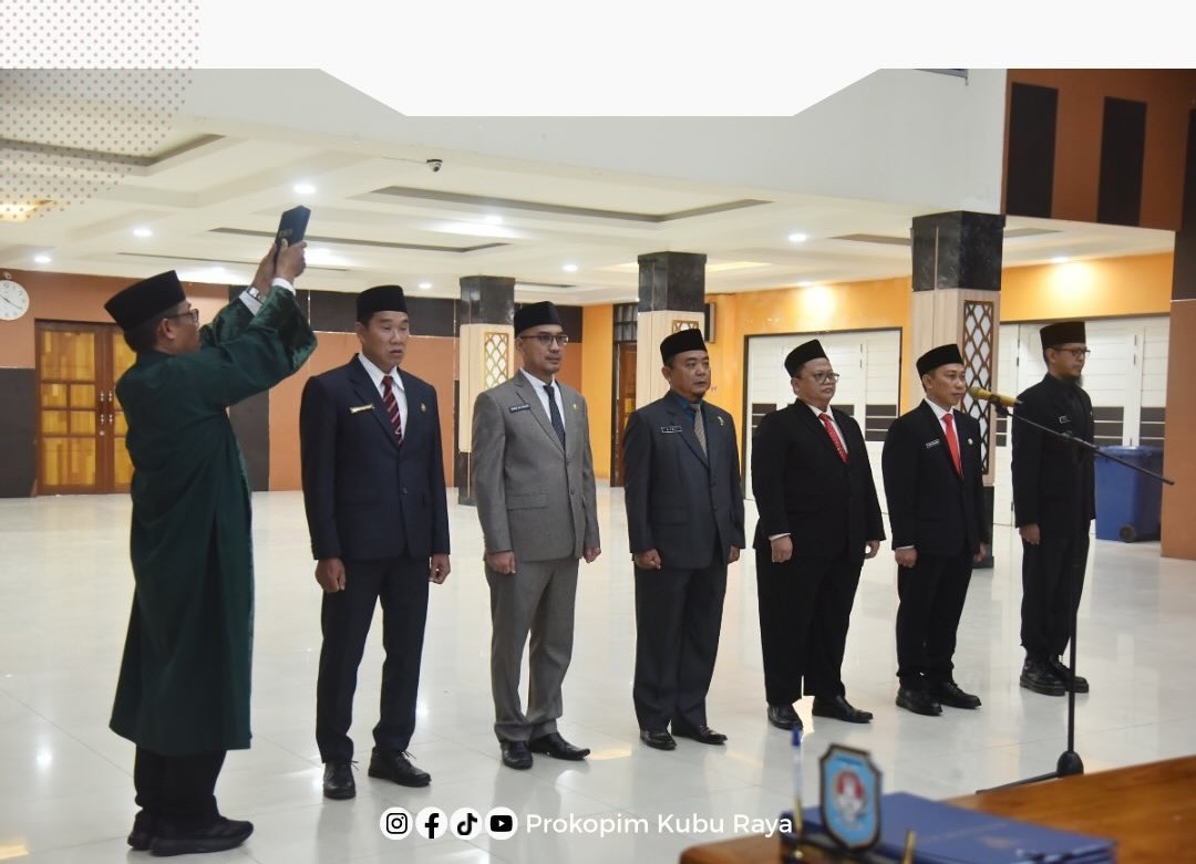 Lantik Lima Pejabat Eselon II Kubu Raya, Bupati Sujiwo Minta Aktif Turun ke Lapangan