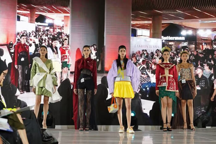 Mahasiswa Fashion Program School of Design BINUS University Berhasil Raih Penghargaan di Grand Final Fashion D