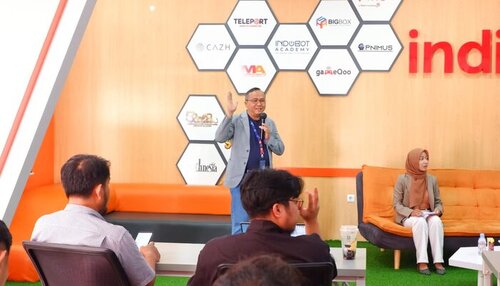 Telkom Fasilitasi Dialog Ekosistem untuk Dorong Pertumbuhan Bisnis Startup serta UMKM di Makassar