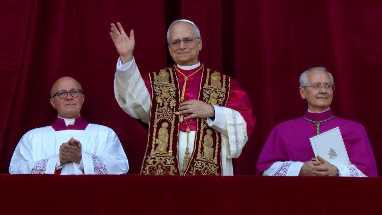 Habemus Papam: Kardinal Robert Francis Prevost Terpilih Sebagai Paus Leo XIV