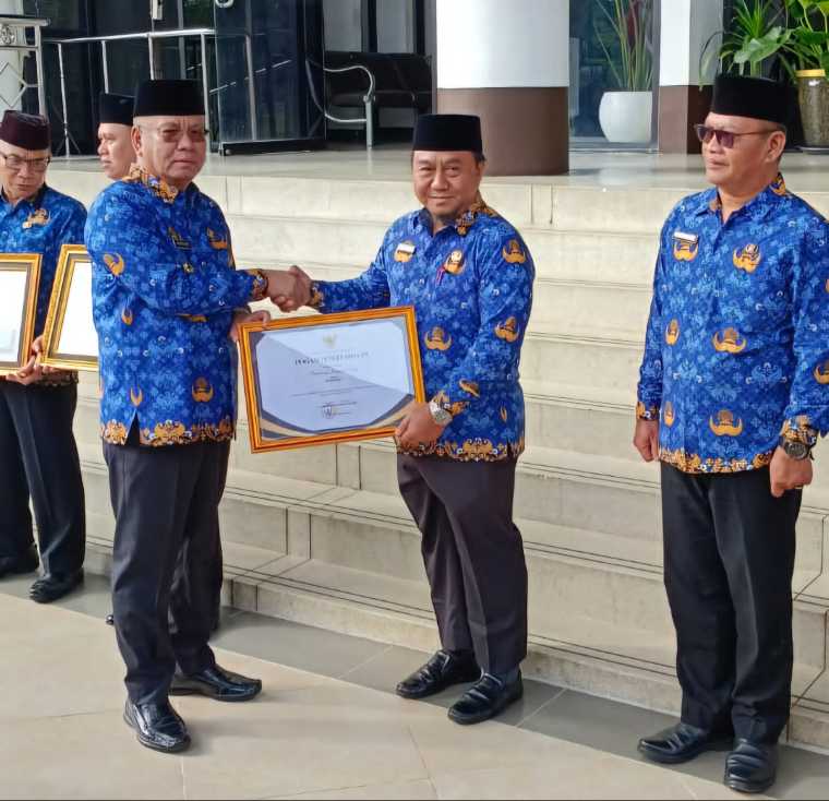 Sukses Turunkan Stunting, TPPS Kota Pontianak Terima Penghargaan