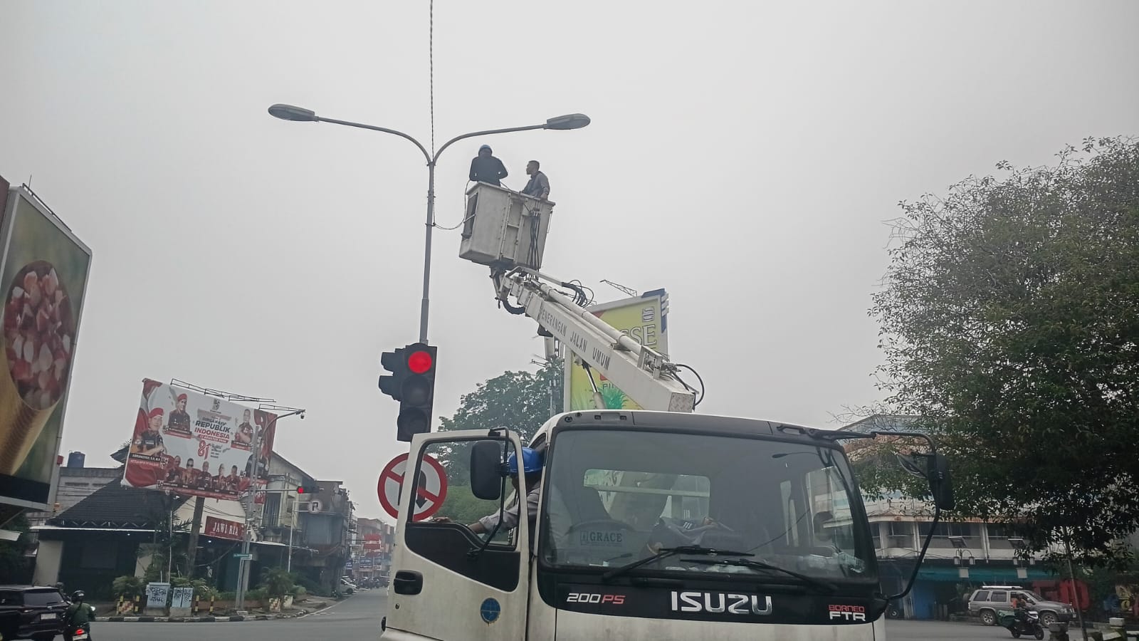 Kabel Lampu Lalu Lintas Dicuri, Dishub Pontianak Pulihkan Fungsi Simpang Diponegoro