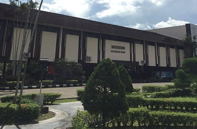 Peran Generasi Muda dalam Mengembangkan Wisasta Budaya Kalimantan Barat