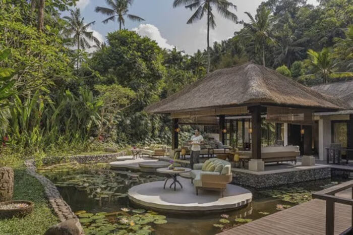 Empat Cara Sacred River Spa di Four Seasons Resort Bali at Sayan Menciptakan Pengalaman Transformasi