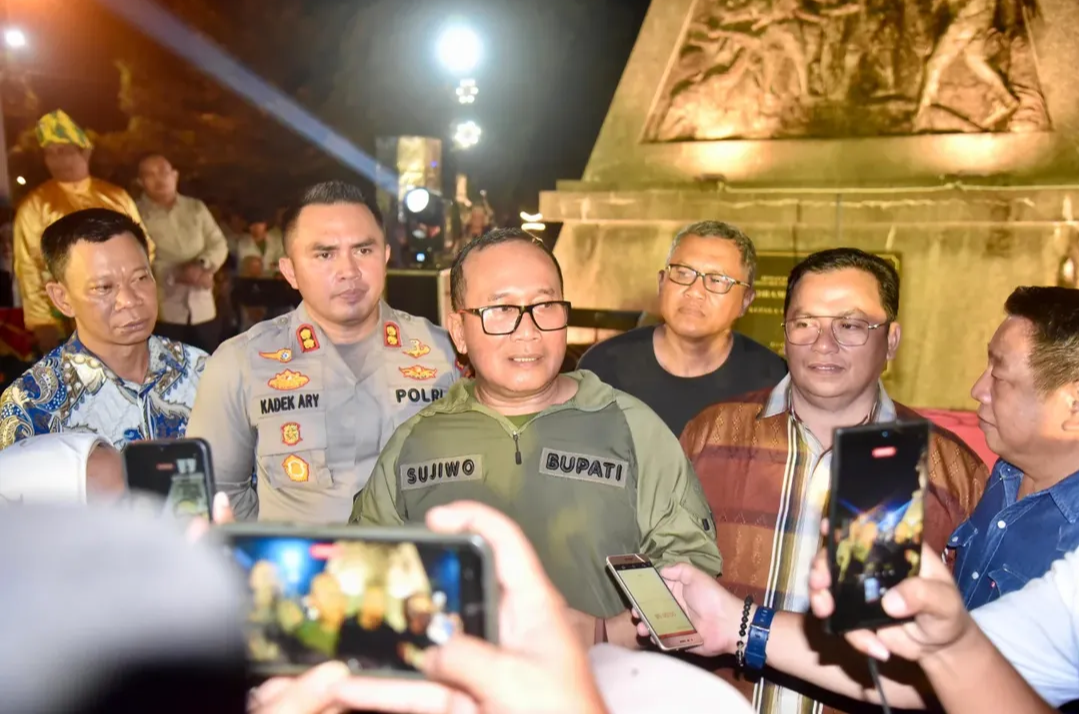 Bupati Kubu Raya Resmikan Tugu Alianyang Sungai Ambawang Sebagai Ruang Publik