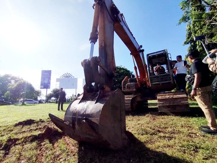 Bupati Sujiwo Resmikan Pembangunan Bundaran Gaforaya dan Pedestrian di Kubu Raya