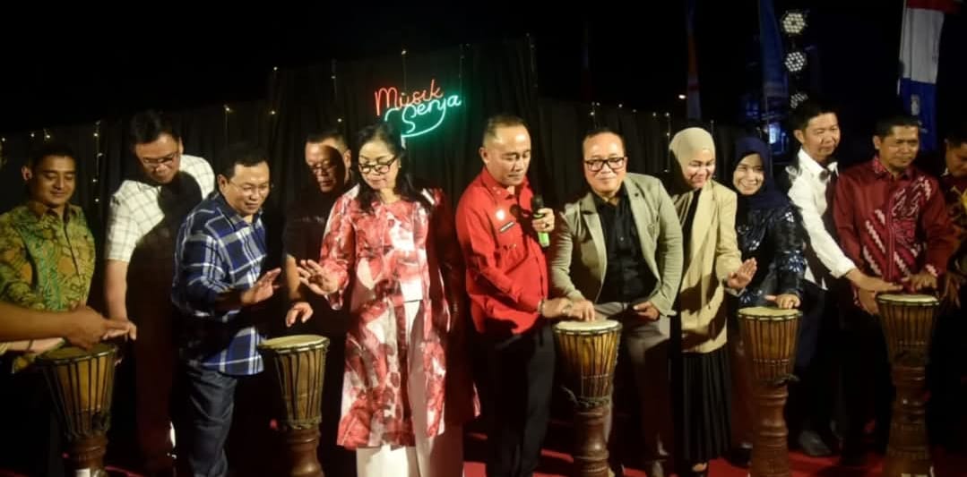 Wakil Gubernur Krisantus Resmikan Pusat Kuliner Kalbar di Serdam Kubu Raya