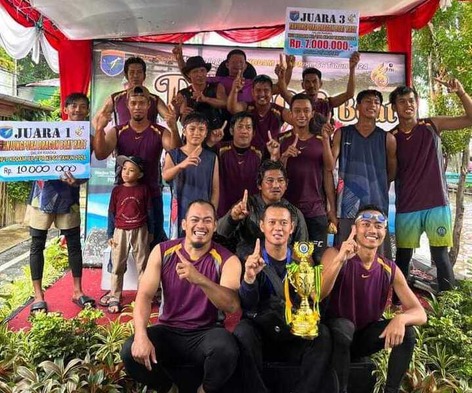 Tajikerami Mempawah Raih Sukses Gemilang di Tanjungpura Dragon Boat Race 2024