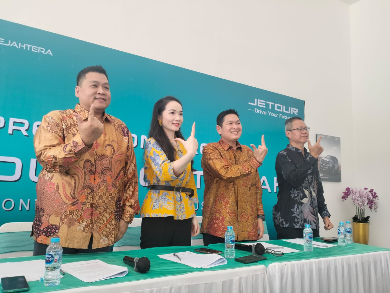 Grand Opening Showroom Jetour Pontianak: Fokus pada Harga Bersaing dan Suku Cadang Lengkap