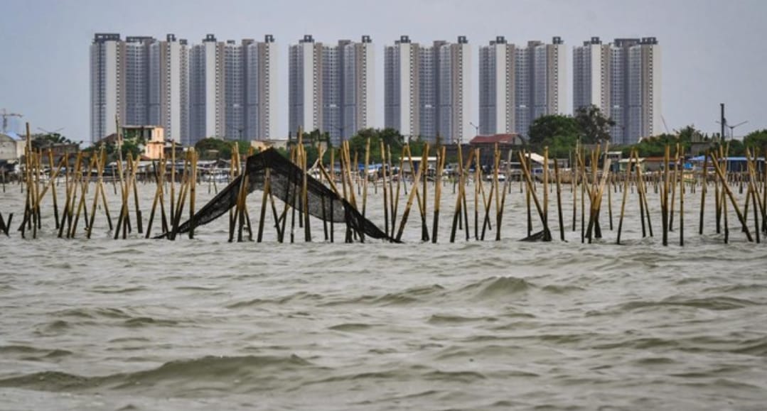 5 Fakta Munculnya Pagar Laut Misterius di Tangerang: Ancaman Nelayan hingga Pelanggaran Hukum