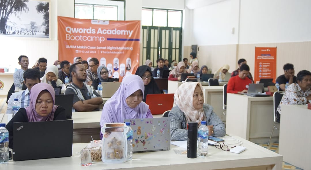 Jadikan UMKM Naik Kelas, Qwords Berikan Pelatihan Digital Marketing