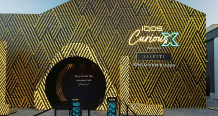 IQOS Berkolaborasi dengan Merek Desain Italia SELETTI: Memperkenalkan 'Curious X: Sensorium Piazza'