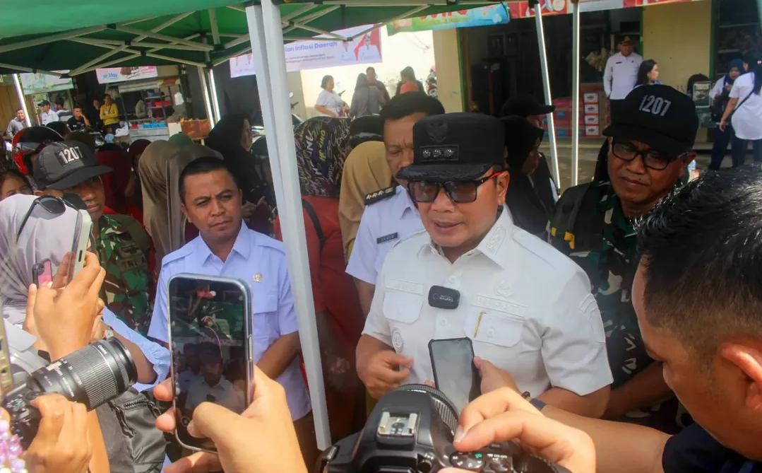 Bupati Kubu Raya Tambah Subsidi Operasi Pasar di Desa Durian