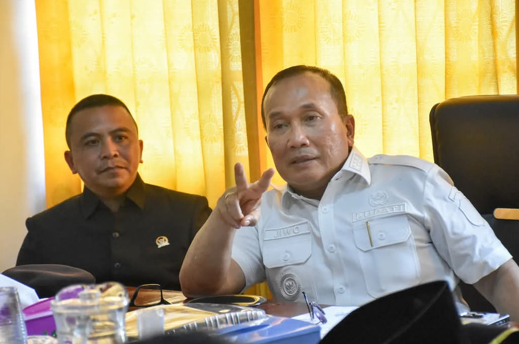 Bupati Kubu Raya Tegaskan Larangan Layangan Bertali Kawat di Sekitar Bandara