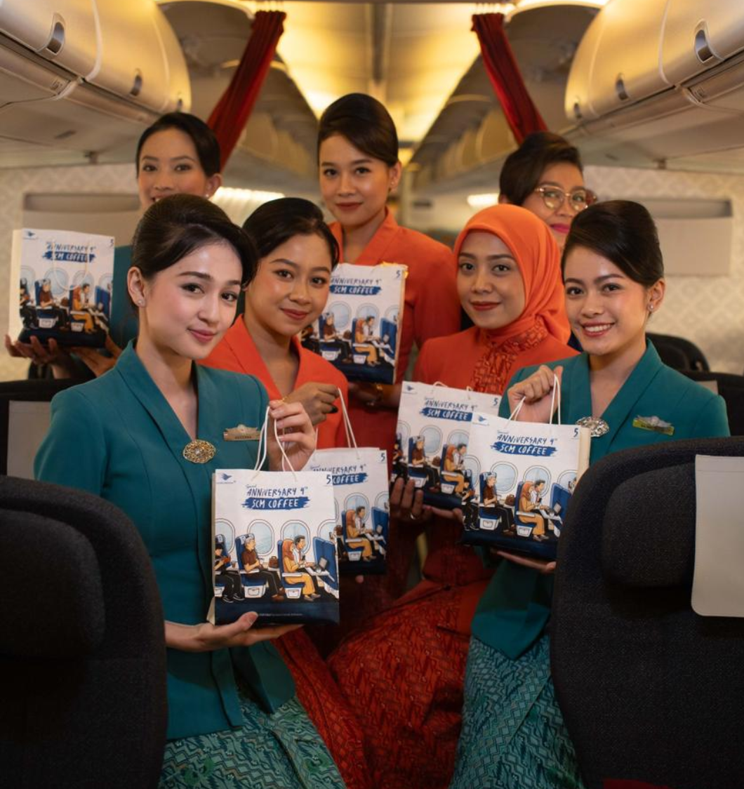 Kolaborasi 5 CM Coffee dan Garuda Indonesia, Bagikan Kopi di Atas Pesawat