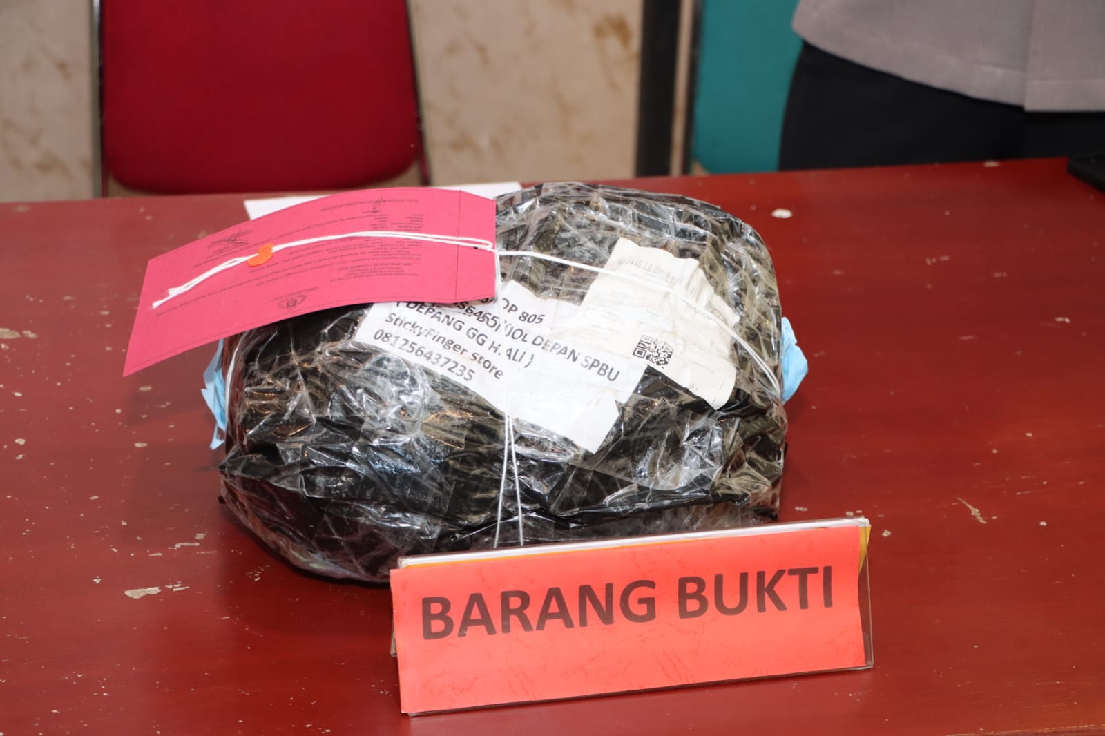 Berhasil Ungkap Paket Narkotika Jenis Ganja dari Medan, Satresnarkoba Bakal Usut Pelaku yang Terlibat!