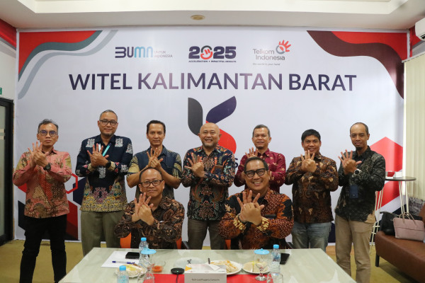 Dewan Komisaris Lakukan Kunjungan Kerja di Witel Kalimantan Barat