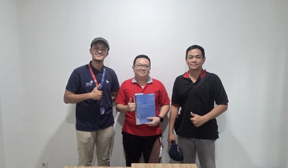 Telkom Dukung Digitalisasi Hotel di Pontianak Lewat Solusi Smart Parking