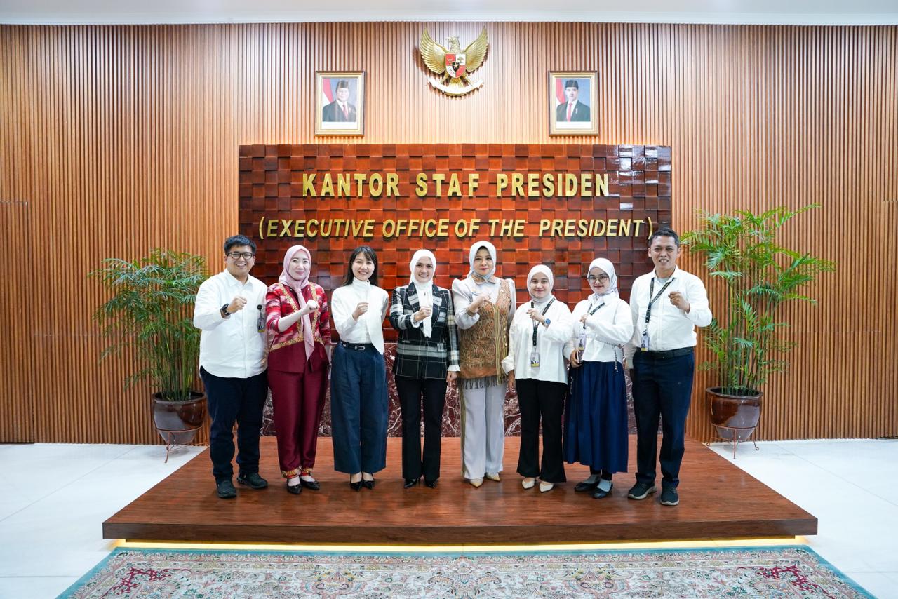 Perjuangkan Perbaikan Sarpras, Disporapar Kalbar Windy Sampaikan Laporan Lengkap ke Kantor Staf Presiden