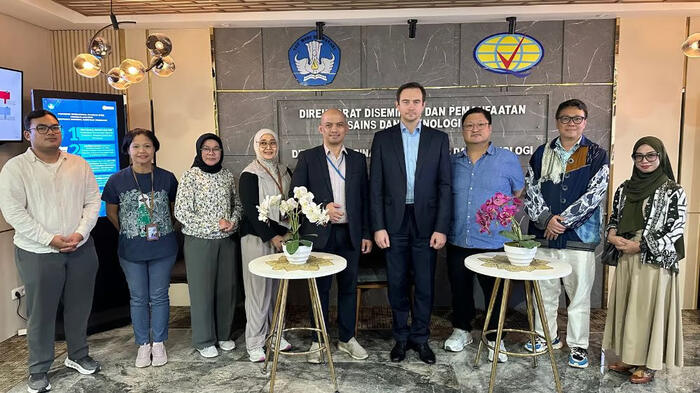 Kunjungan JSC Positive Technologies ke Kemendiktisaintek: Perkuat Kolaborasi Pengembangan Talenta Siber Nasion