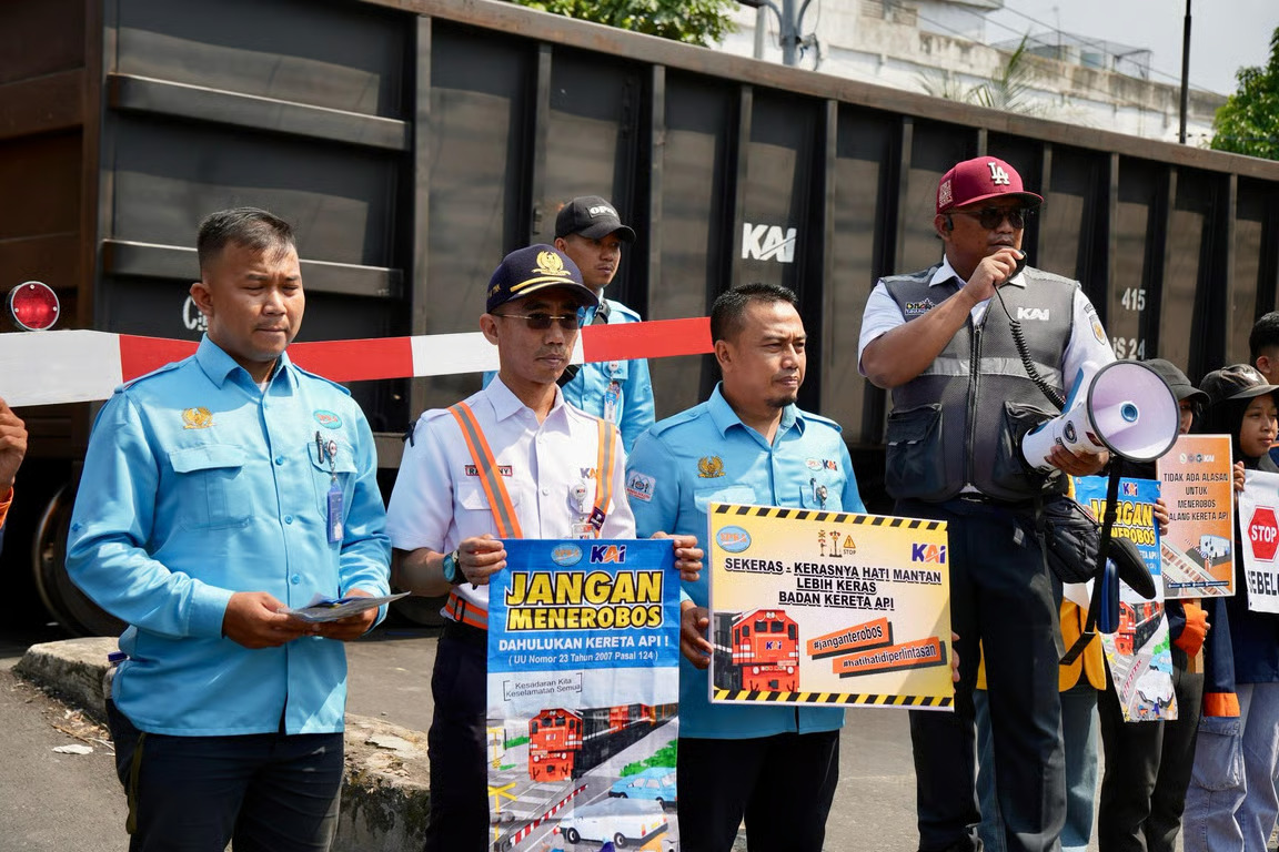 Divre IV Tanjungkarang Tegaskan Komitmen Keselamatan di Perlintasan Sebidang